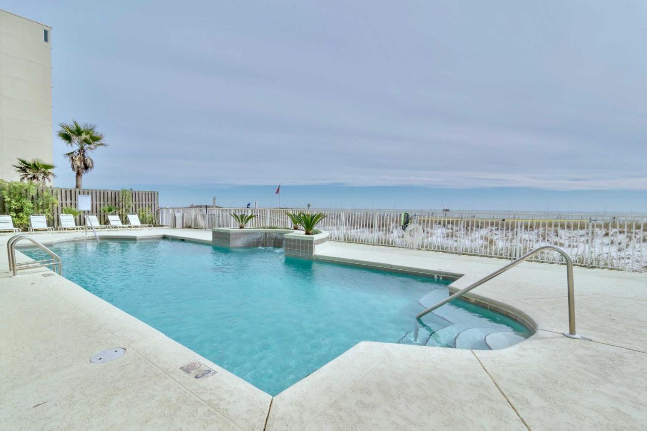 Beachfront Gulf Shores Condo With Pool Екстериор снимка